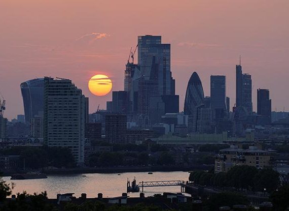 Suhu Panas Hampir 40 Derajat Celsius di Inggris Disebut Baru Permulaan